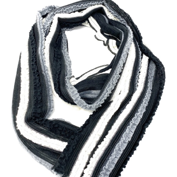 Dana Herbert Textured Scarf Black White Gray - Picture 4 of 8